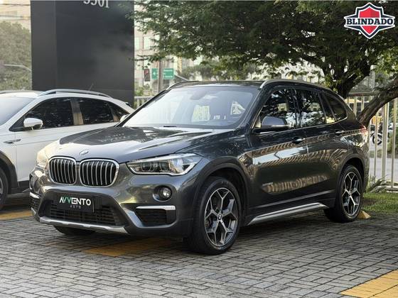 BMW X1 2.0 16V TURBO ACTIVEFLEX SDRIVE20I X-LINE 4P AUTOMÁTICO BMW X1 2.0 16V TURBO ACTIVEFLEX SDRIVE20I X-LINE 4P AUTOMÁTICO